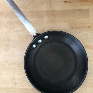 Magnalite GHC 9 inch skillet